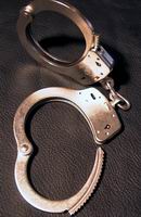 Заказать наручники